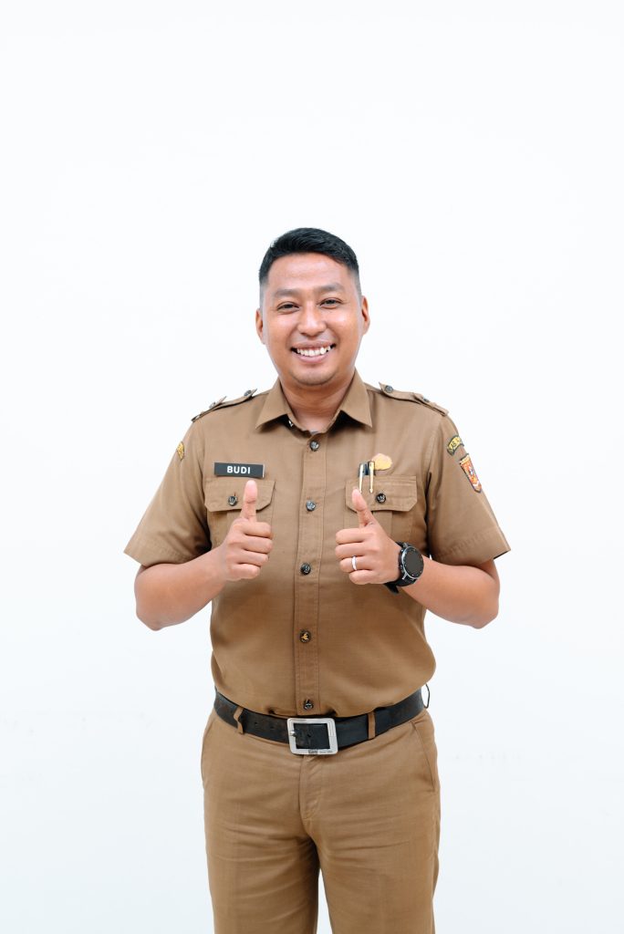 pak-sek-684x1024 Home